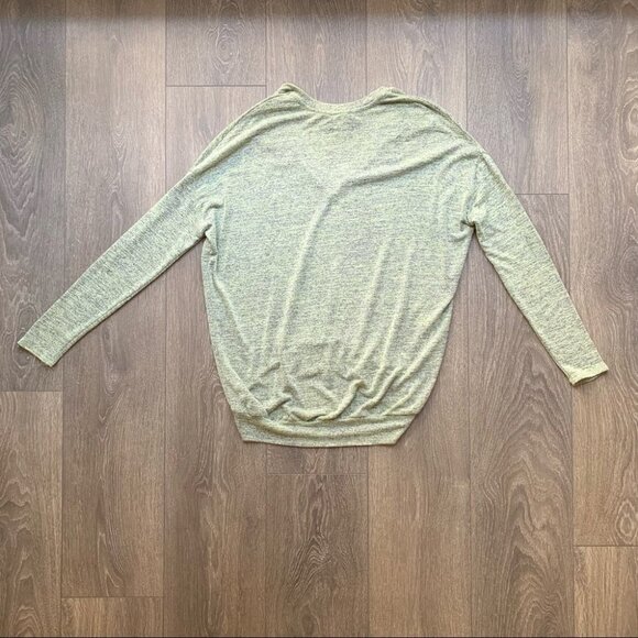 Aritzia Wilfred Free Devinette V-Neck Long Sleeves Heathered Shirt Green Size XS - Picture 16 of 16